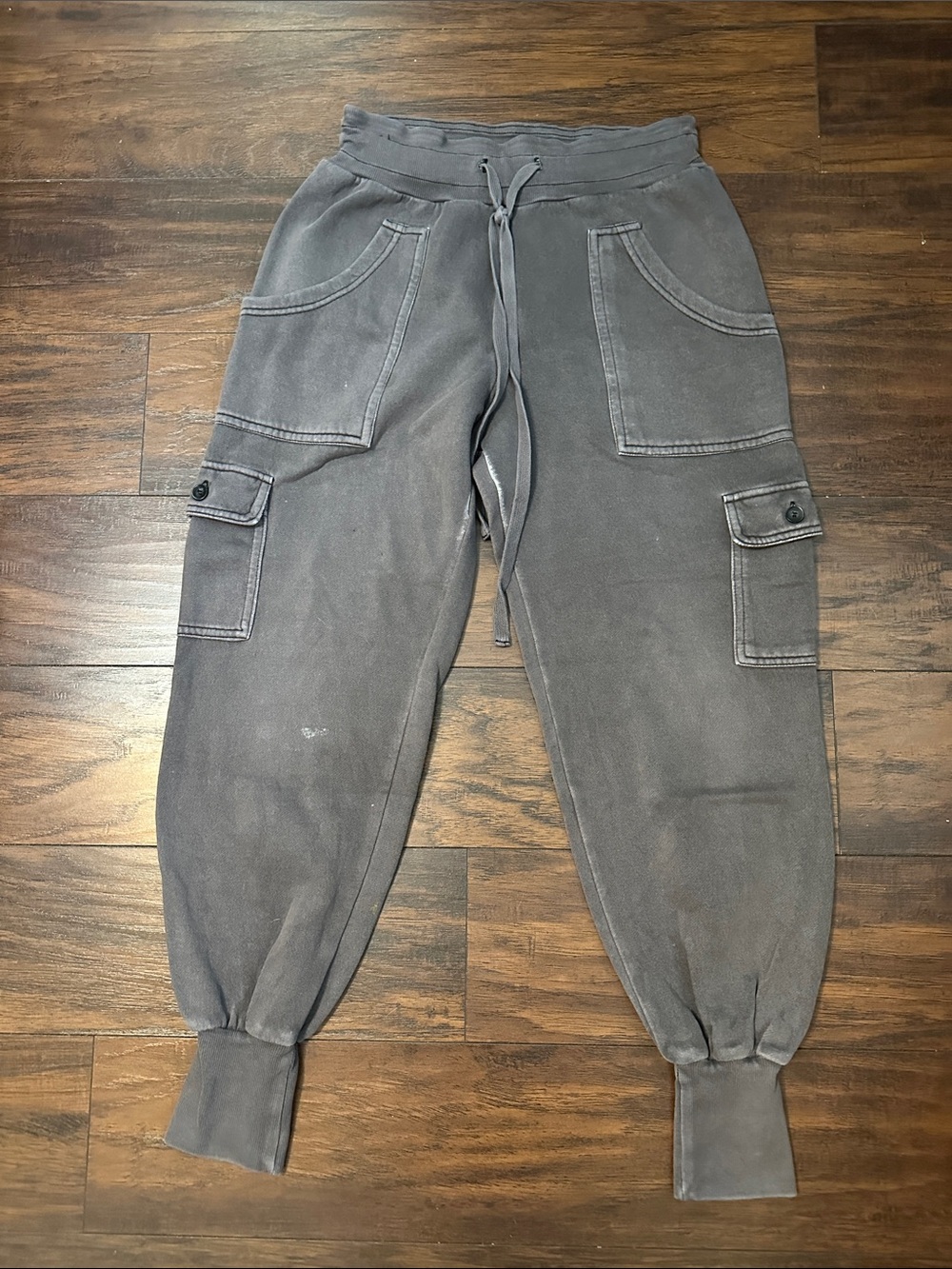 a.n.a Men's Charcoal Cargo Sweatpants with Drawstring